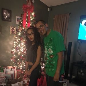 Meet your Posher, Raydel